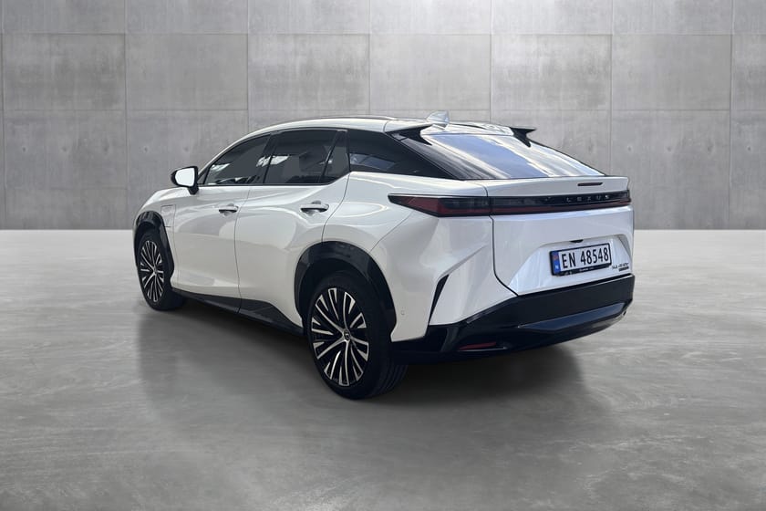 Bilde 4 av Lexus RZ 450e AWD Luxury