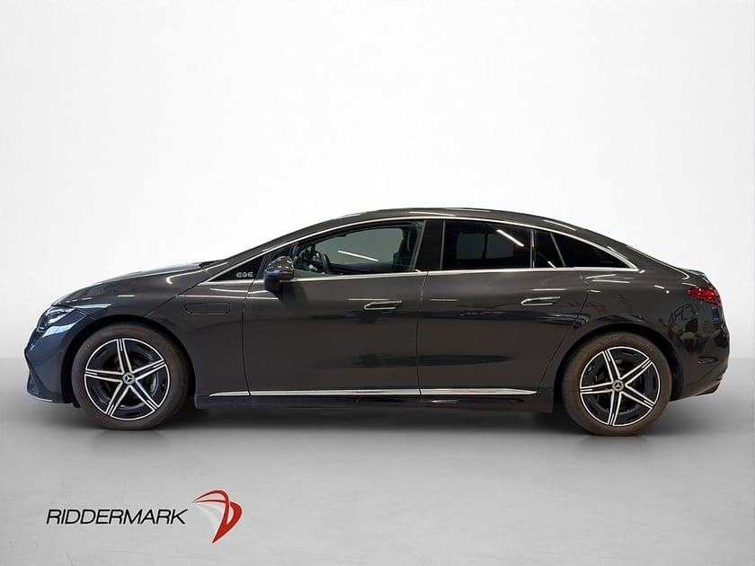 Bild 3 av Mercedes-Benz EQE 300 245hk AMG Kamera Dragkrok Skinn Navi