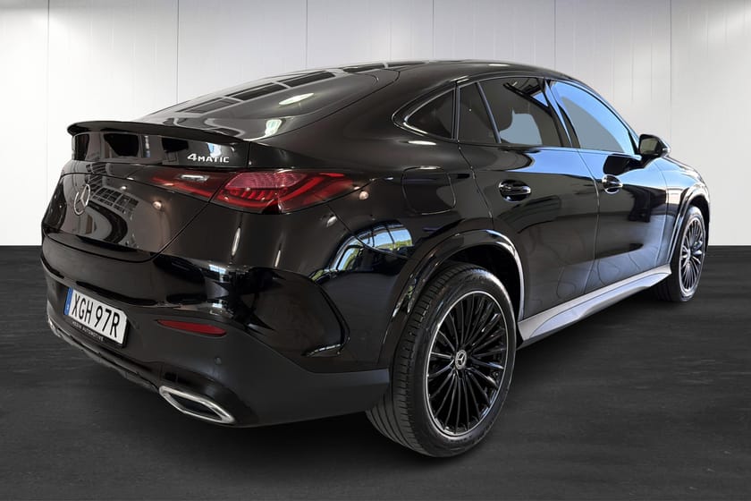 Bild 4 av Mercedes-Benz GLC 300 d e Coupé 4MATIC de AMG Line / Förarassistans / Drag