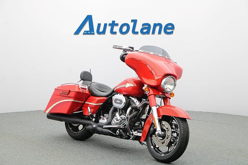 Bild 1 av Harley-Davidson CVO Street Glide
