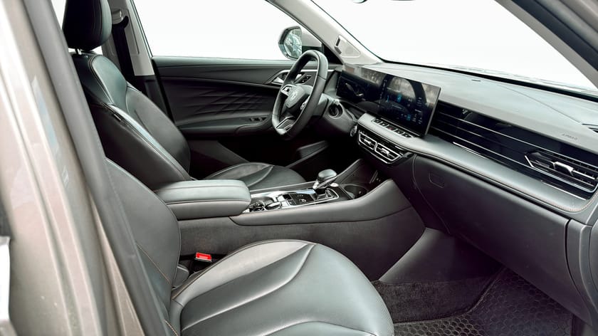 Bild 3 av MG HS PHEV LUX 1.5T AT