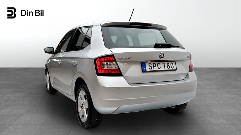 Bild 3 av Škoda Fabia STYLE TSI 90HK / Carplay