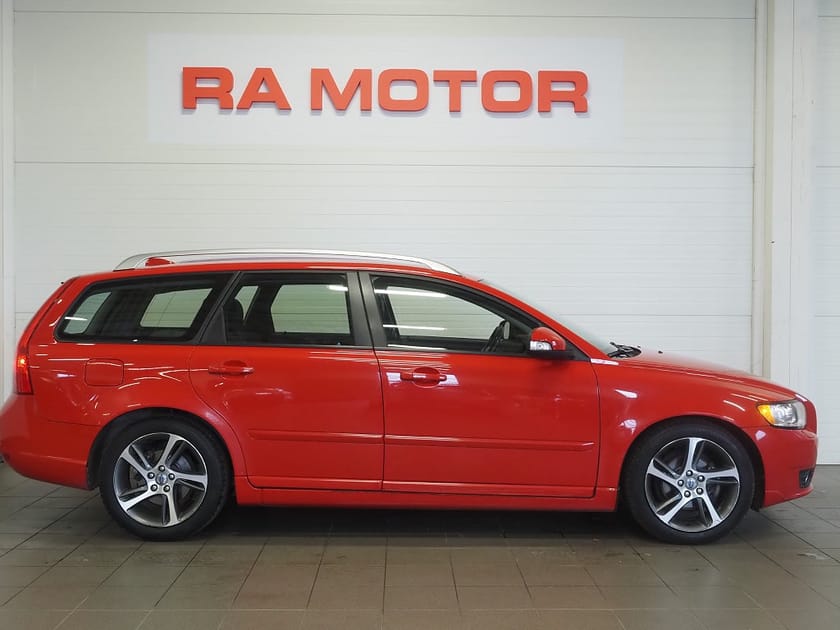Bild 4 av Volvo V50 D2 115hk Classic Momentum | Drag |