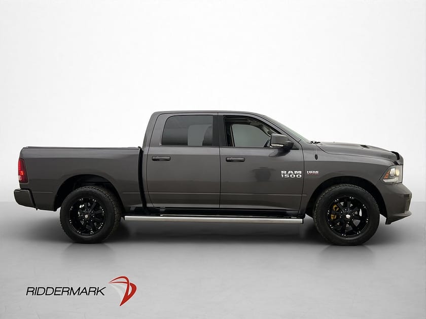 Bild 2 av RAM 1500 Crew Cab
