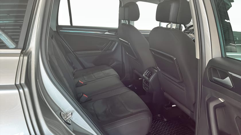 Bild 5 av Volkswagen Tiguan R-LINE 4MOTION UTFÄLLBAR DRAG-NYSERVAD