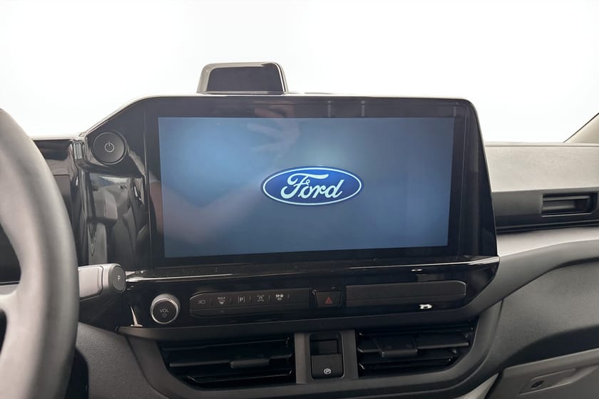Bild 5 av Ford E-Transit Custom 340 AWD E-Custom Skåp Sport 340L Elmotor 160kW/218hk 1-växlad El