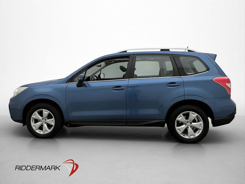 Bild 4 av Subaru Forester 2.0 4WD 150hk Drag Pano Kamera Skinn