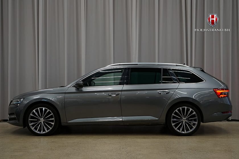 Bild 1 av Škoda Superb iV Kombi Skoda 1.4 TSI L&K Canton Drag Pano Värmare Navi