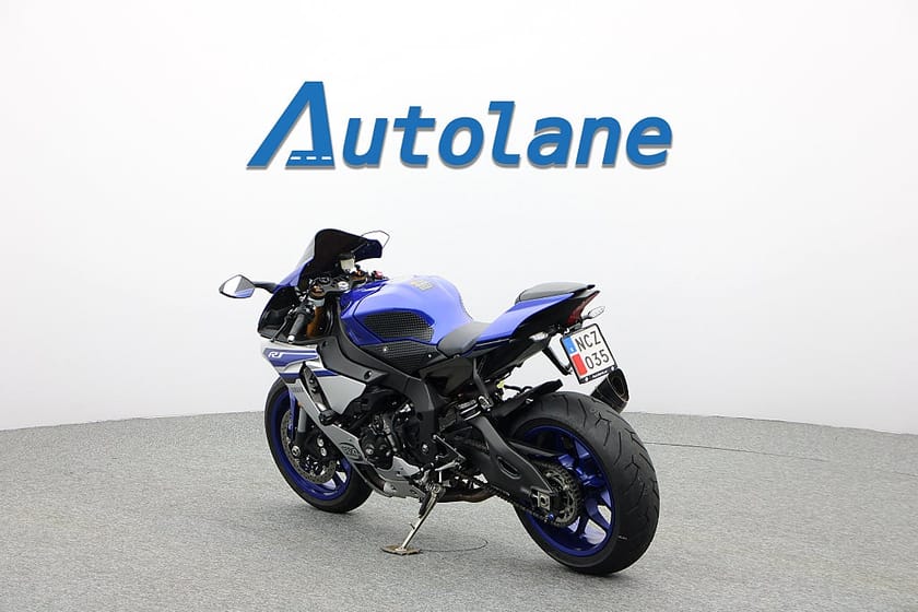 Bild 3 av Yamaha YZF-R1 *Akrapovic, Nyservad