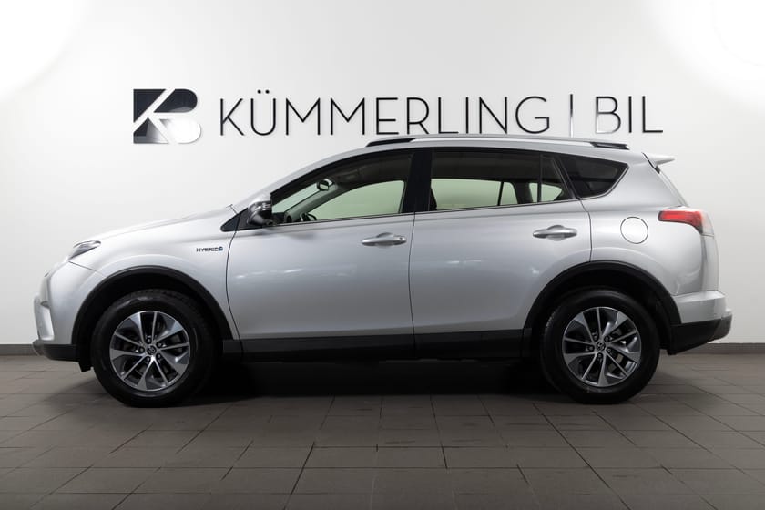 Bild 1 av Toyota RAV4 Hybrid 2.5 AWD Kupévärmare Dragkrok B-kamera