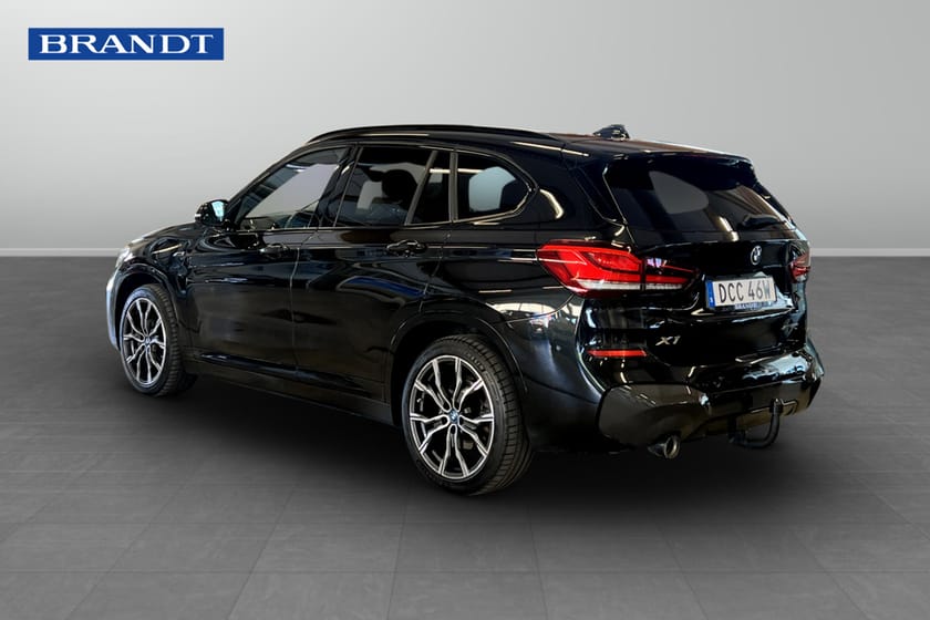 Bild 2 av BMW X1 xDrive25e 220hk M-Sport