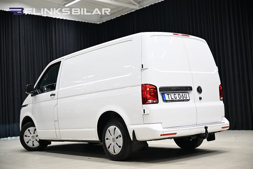 Bild 4 av Volkswagen Transporter DSG 150HK Inredd|Nedlackad|LED|Drag|Värmare|Moms|SeUtr!