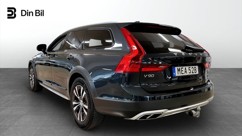 Bild 3 av Volvo V90 Cross Country D4 AWD 190hk/Momentum/Dragkrok