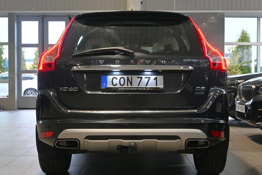 Bild 4 av Volvo XC60 D5 AWD Aut 215hk Summum BE Pro Drag Stylingpkt