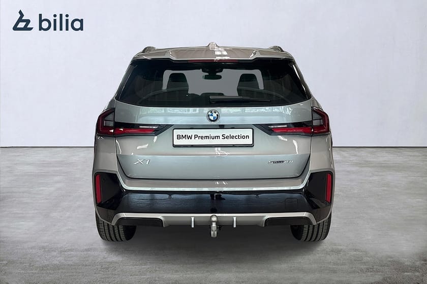 Bild 4 av BMW X1 sDrive18i sDrive 18i M-Sport Pro | Drag | Aktiv farth. | 360