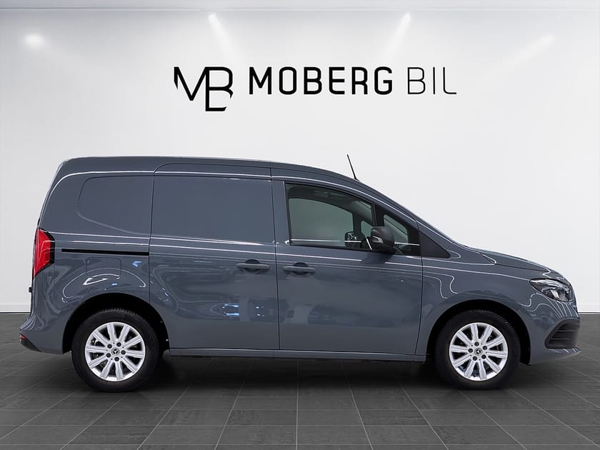 Bild 4 av Mercedes-Benz Citan 110 CDI DCT Drag 95hk