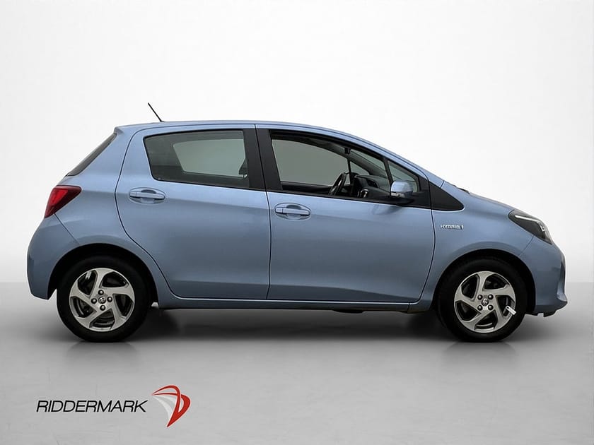 Bild 4 av Toyota Yaris Hybrid Active Kamera 360:- skatt 0.33l/mil