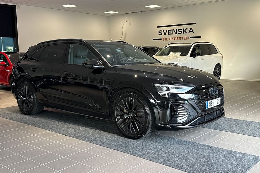 Bild 1 av Audi Q8 55 e-tron quattro q8-e-tron 408hk Q/S-line/Drag/Panorama/B&O/luftfjädring/360°