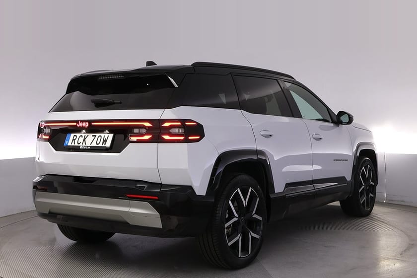 Bild 5 av Jeep Compass Summit First Edition Pano Elstol Kamera Navi
