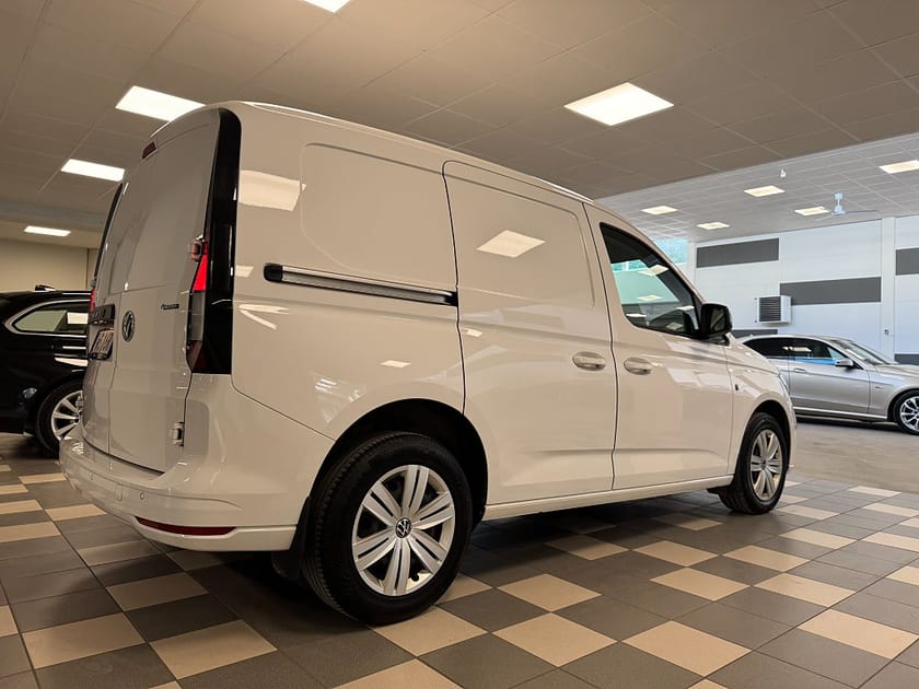 Bild 4 av Volkswagen Caddy Cargo 2.0 TDI BMT 4Motion B-kamera Dieselvärmare Drag