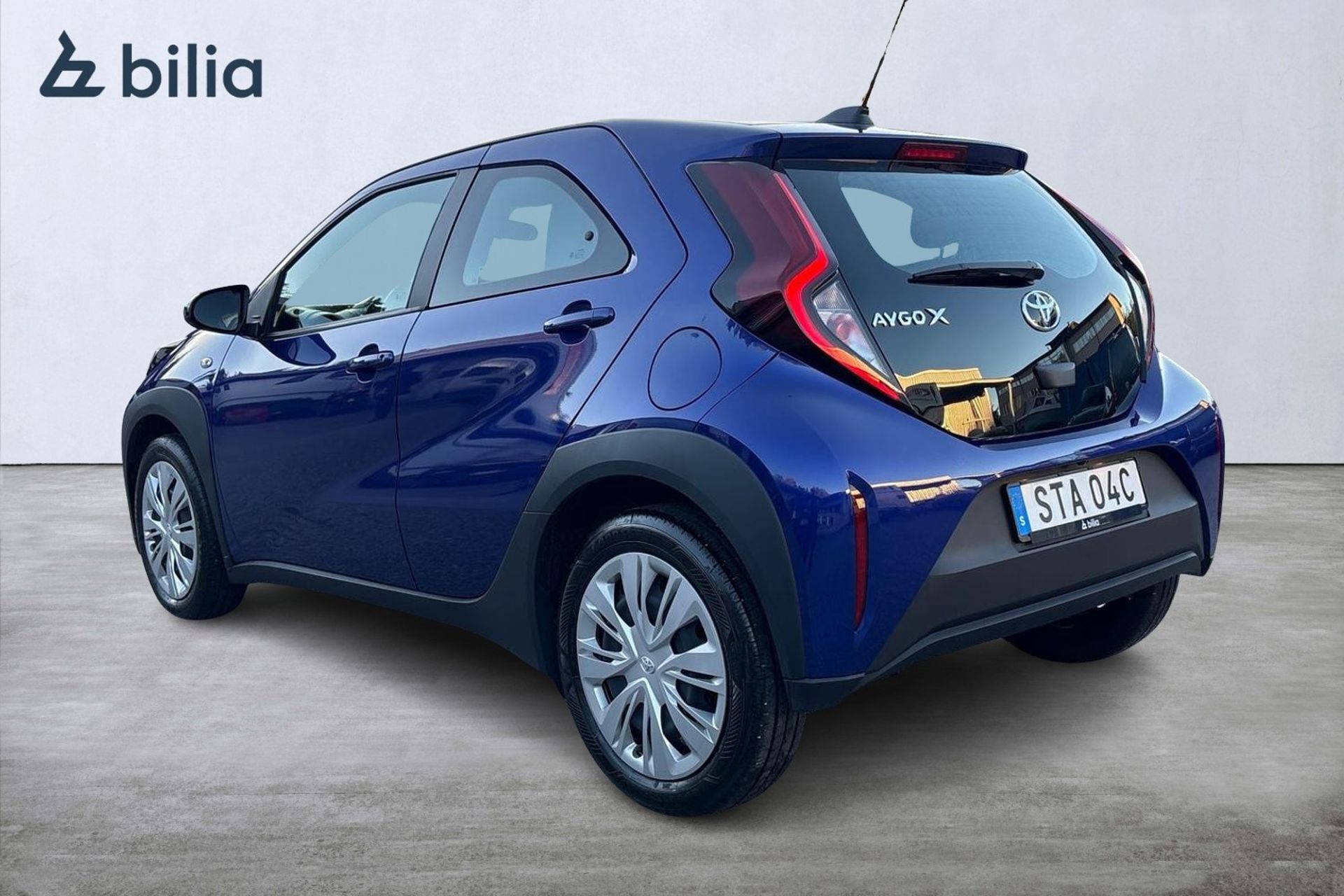 Toyota Aygo X 1.0 S-CVT PLAY 2025, bild 2/10