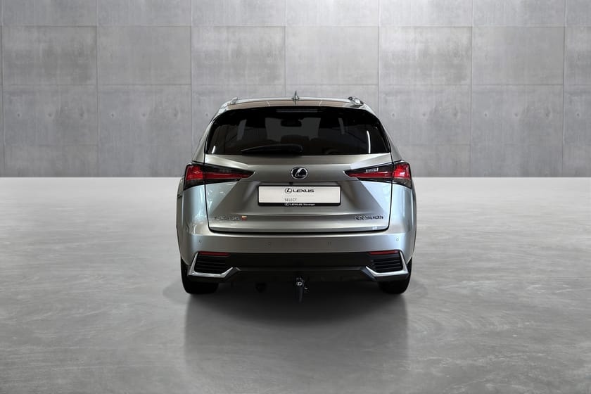 Bilde 4 av Lexus NX 300h AWD 2,5l Hybrid Luxury