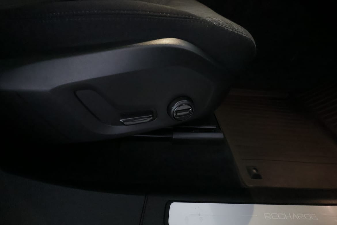 Volvo XC60 2023 - miniatyr 21