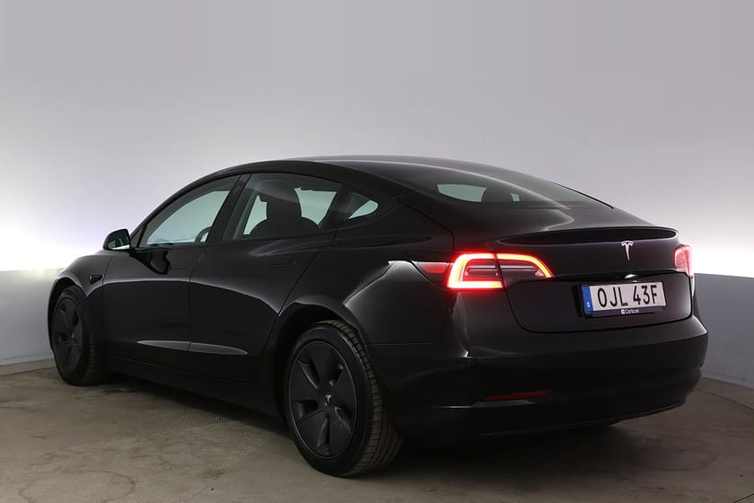 Bild 4 av Tesla Model 3 Long Range AWD Autopilot Panorama
