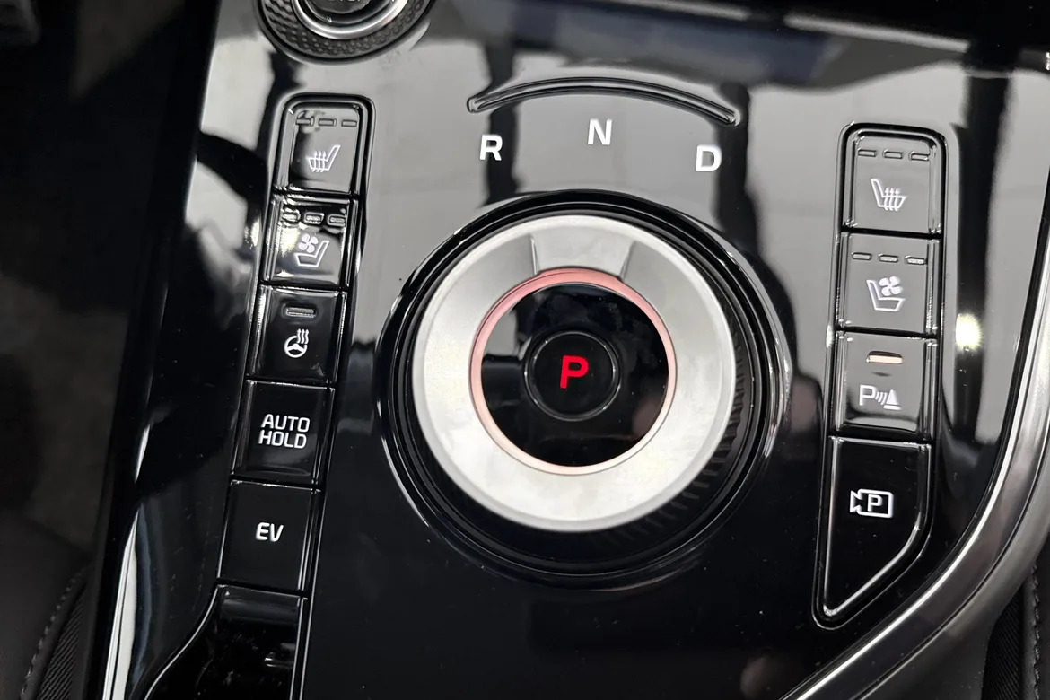 picture of a car