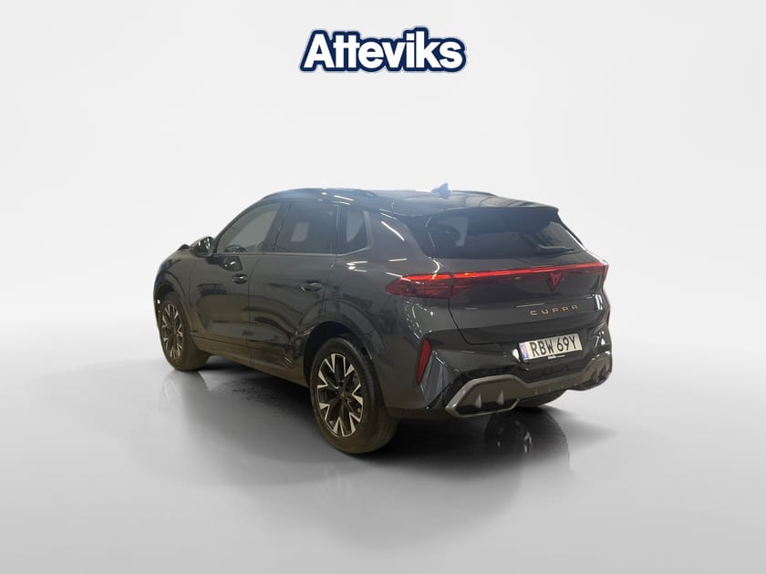 Bild 5 av CUPRA Terramar eTSI 150hk Drag/P-värmare/Backkamera