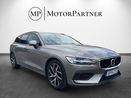 Volvo V60 Recharge T6 Twin Engine AWD Momentum Dragkrok GPS 340hk