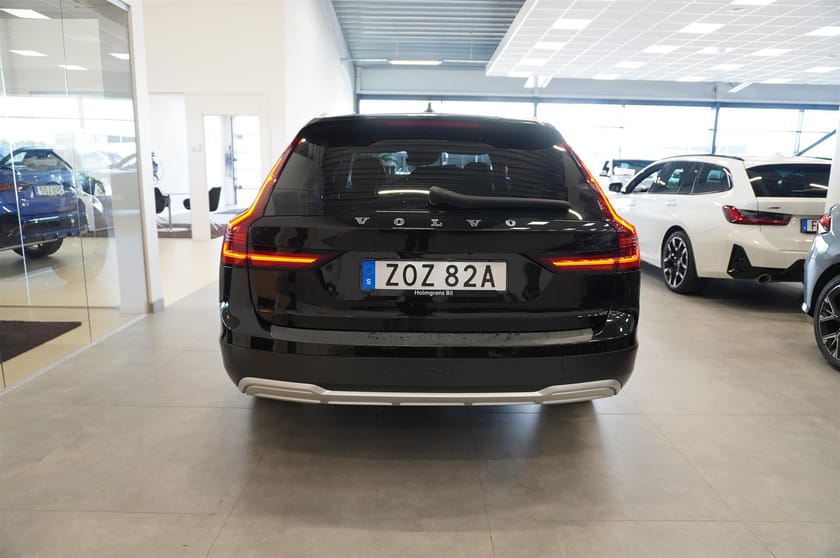 Bild 5 av Volvo V90 Cross Country CC D4 AWD Advanced Edt Navi Teknikpaket Värmare Drag