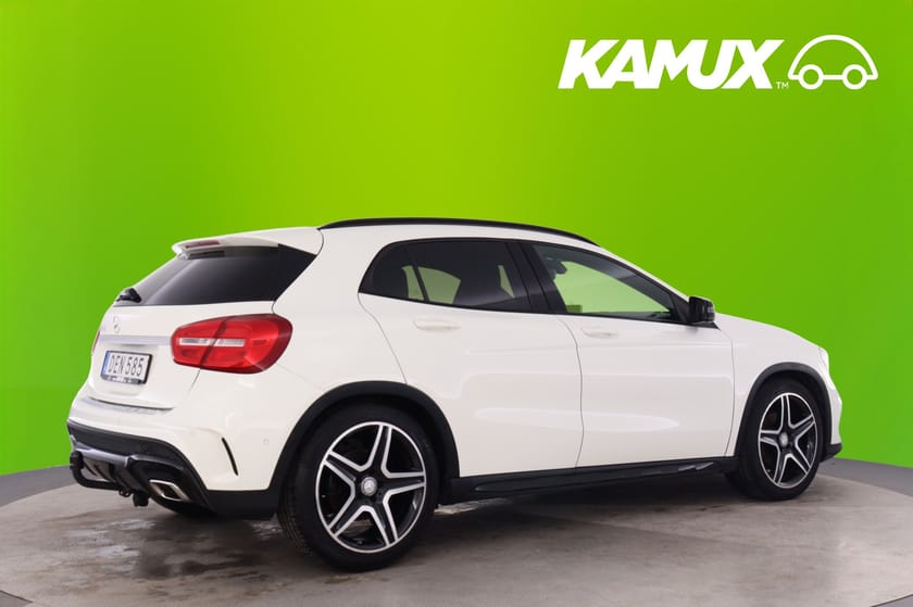 Bild 2 av Mercedes-Benz GLA 180 AMG Night GRILL PÅ KÖPET! CarPlay Skinn P-Sens