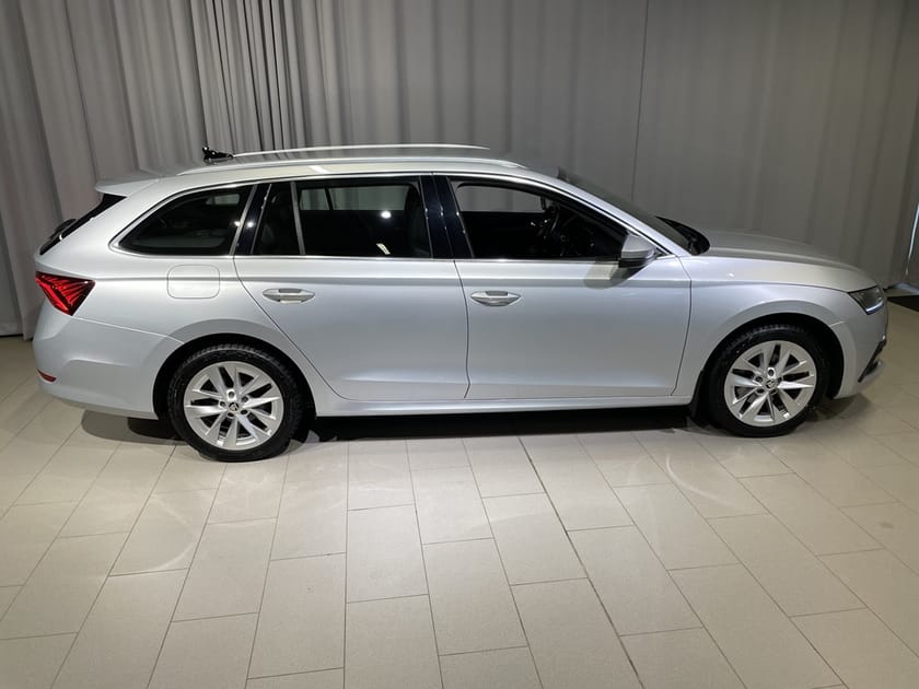 Bild 4 av Škoda Octavia Kombi COMBI 1.0 TSI e-TEC DSG 110hk, Drag