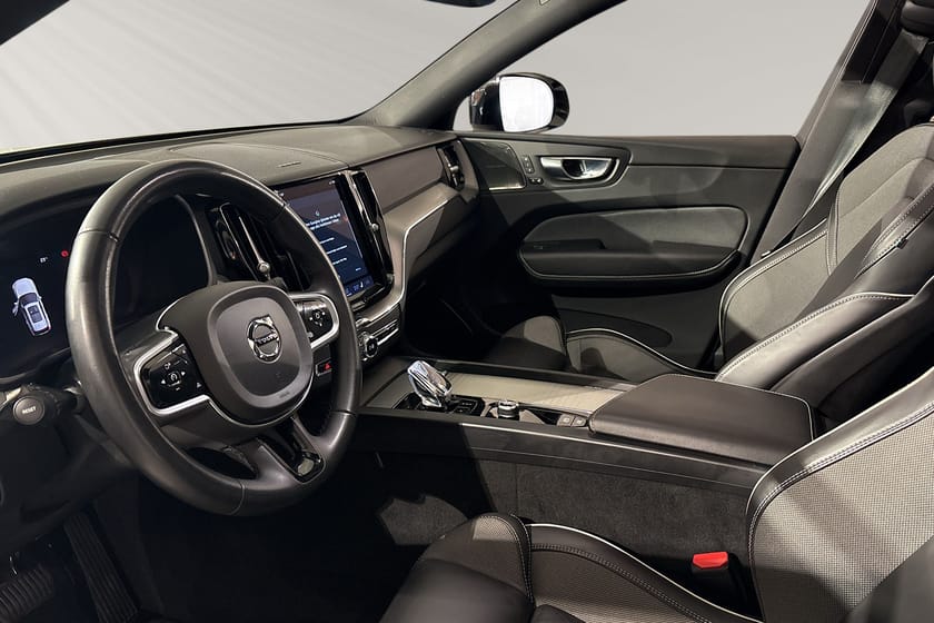 Bild 1 av Volvo XC60 Recharge T8 Plus Dark