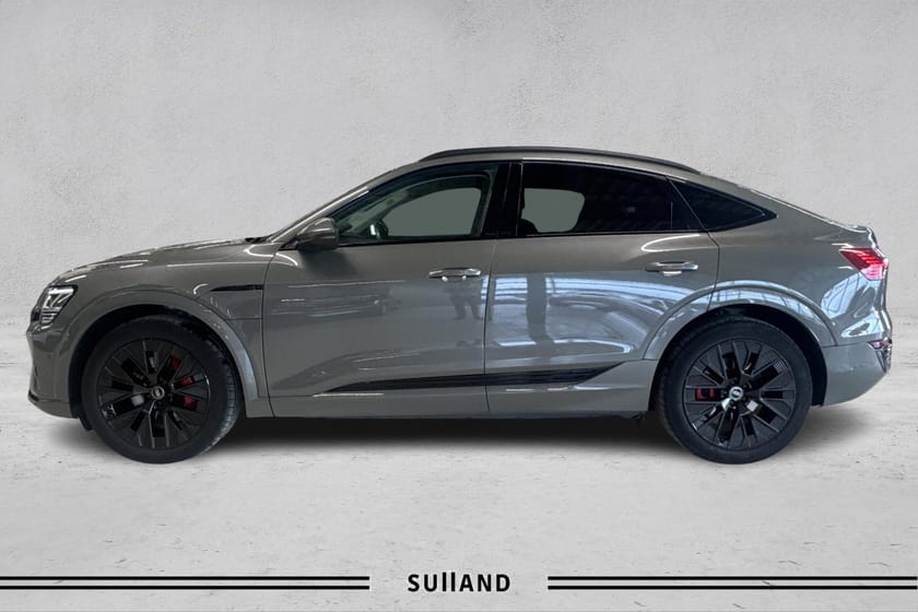 Bilde 2 av Audi Q8 Sportback 50 e-tron quattro sb advanced