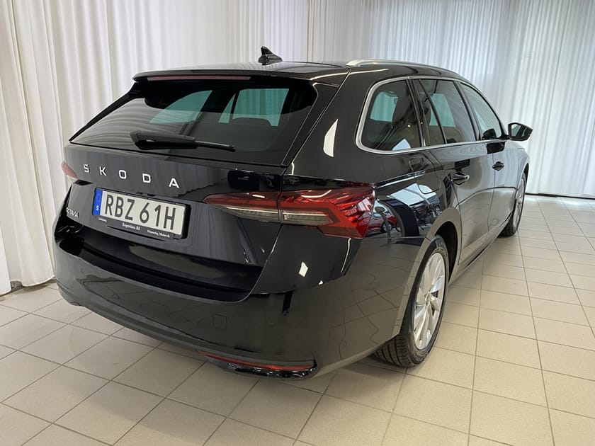 Bild 4 av Škoda Octavia Kombi FL   COMBI SELECTION 1,5 TSI mHEV DSG, 115hk