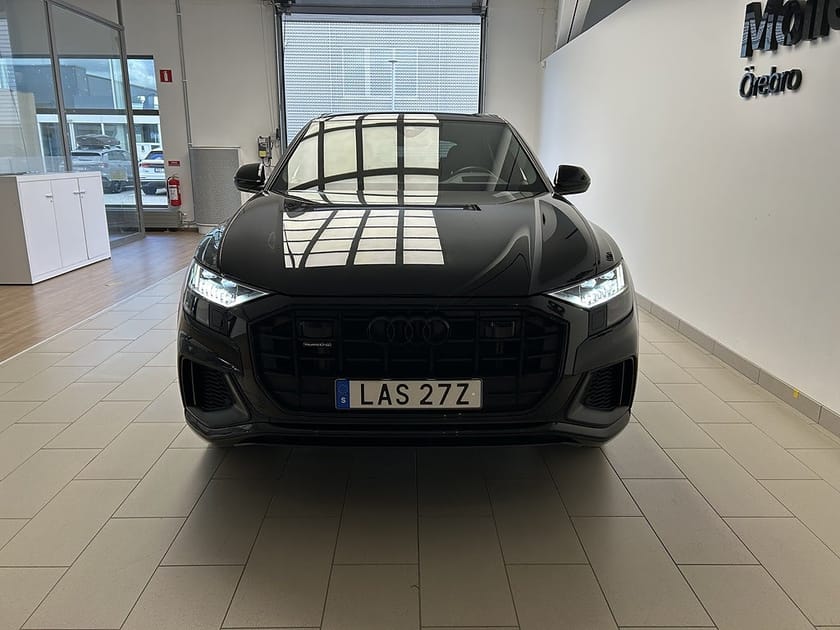 Bild 2 av Audi Q8 60 TFSI e quattro S LINE 462 HK / B&O / HuD / Drag
