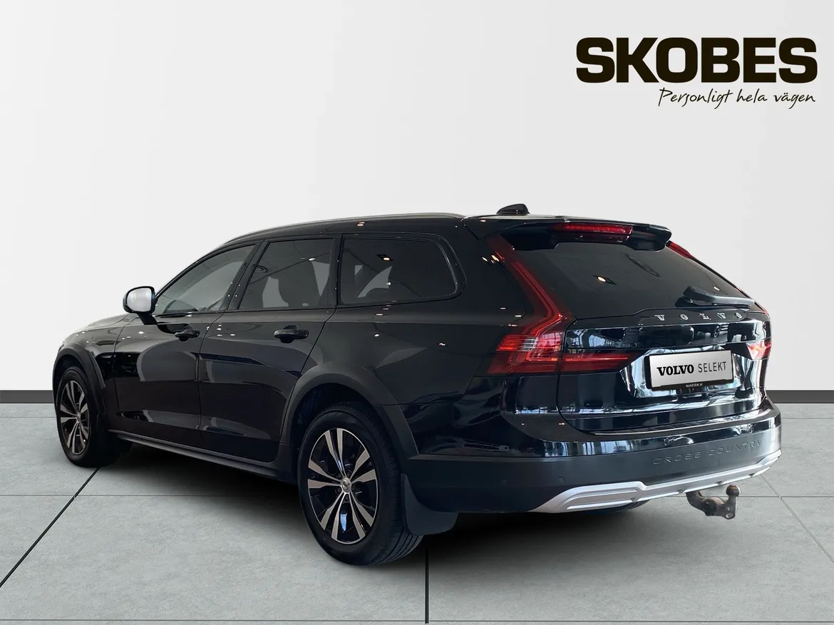 Volvo V90 Cross Country