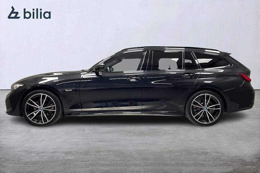 Bild 4 av BMW 330e xDrive Touring /  M Sport / Harman/kardon / 19" Alu /