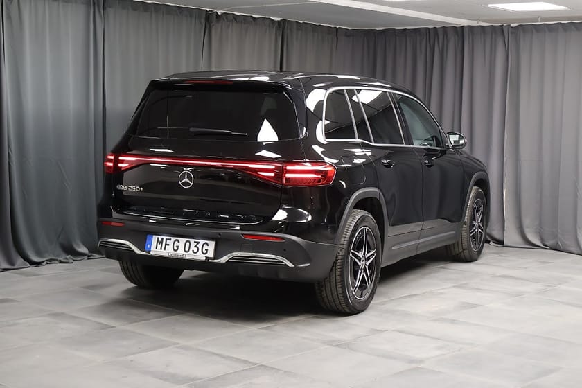 Bild 2 av Mercedes-Benz EQB 250+ AMG Line, AMG Line privatleasing 7426 :-/mån