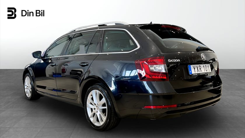 Bild 3 av Škoda Octavia Kombi STYLE 1.5 TSI 150 DSG Cockpit Drag Värmare