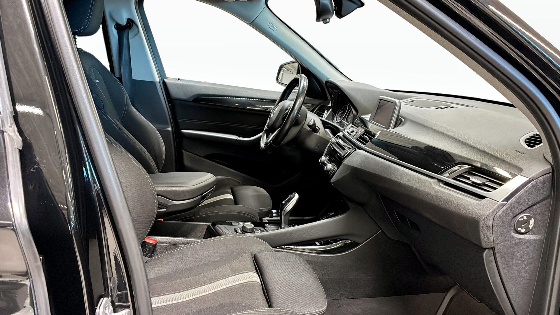 BMW X1 xDrive20d Drag MoK Psens 2018, bild 3/9