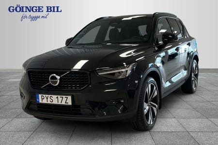 Volvo XC40 B4 FWD Bensin Plus Dark/ Infällbart Drag/ Förarstöd