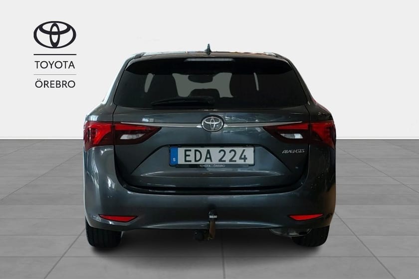 Bild 4 av Toyota Avensis Kombi 1.8 Active Plus Dragkrok Mv Vinterhjul