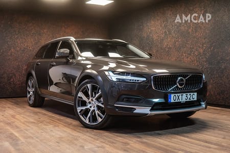 Volvo V90 Cross Country B4 AWD 197hk | Drag | Värm | Läder | 21" | 3562 kr/mån