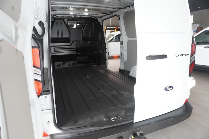 Bild 4 av Ford Transit Custom 320 Skåp Trend 320l 2.0l Ecoblue 170hk 8-Växlad Automat AWD Diesel