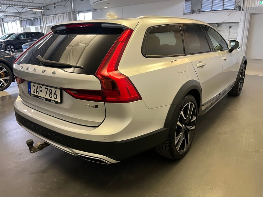 Bild 3 av Volvo V90 Cross Country D4 AWD Pro Edition