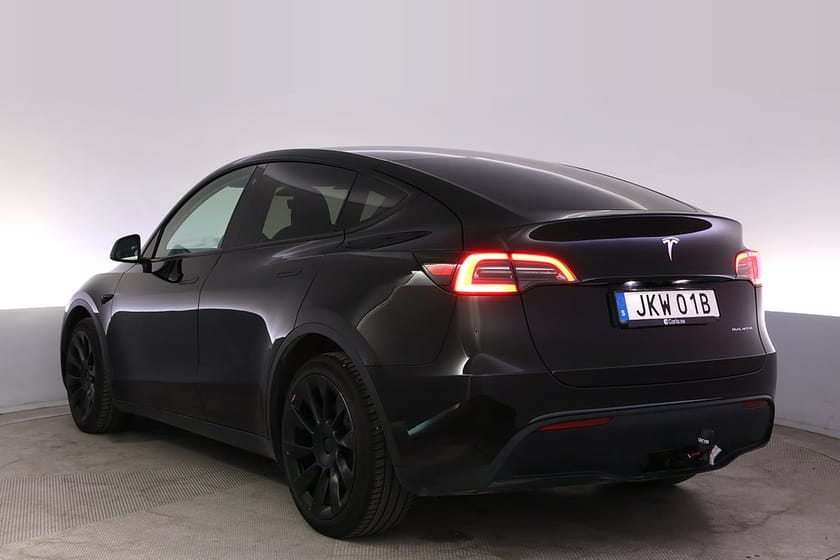 Bild 4 av Tesla Model Y Long Range AWD Autopilot 20" Pano Drag