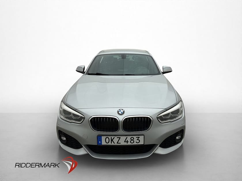 Bild 2 av BMW 118d M Sport Alcantara M-ratt P-sensorer Bluetooth Drag